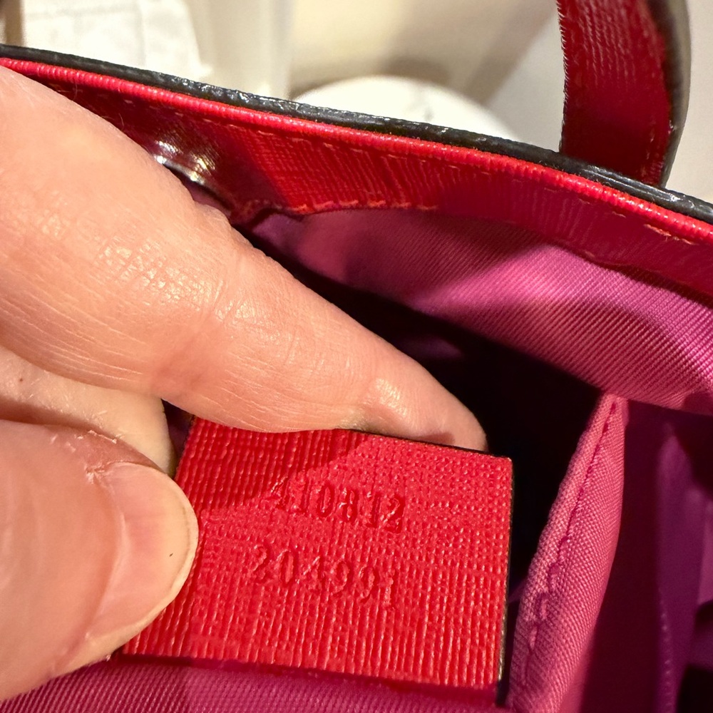 Gucci GG Supreme nwot Ltd Edition Red Multicolor Star Tote, No call outs. - Picture 3 of 5